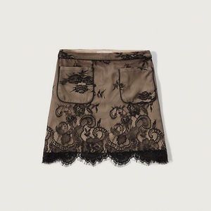 NWT Abercrombie and Fitch Black Nude Lace Skirt